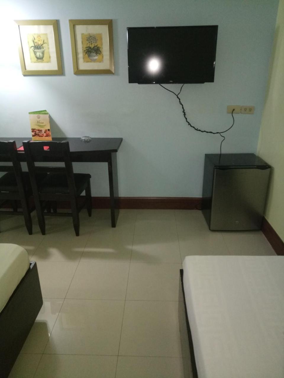 Vista Hotel Recto Manila Kültér fotó